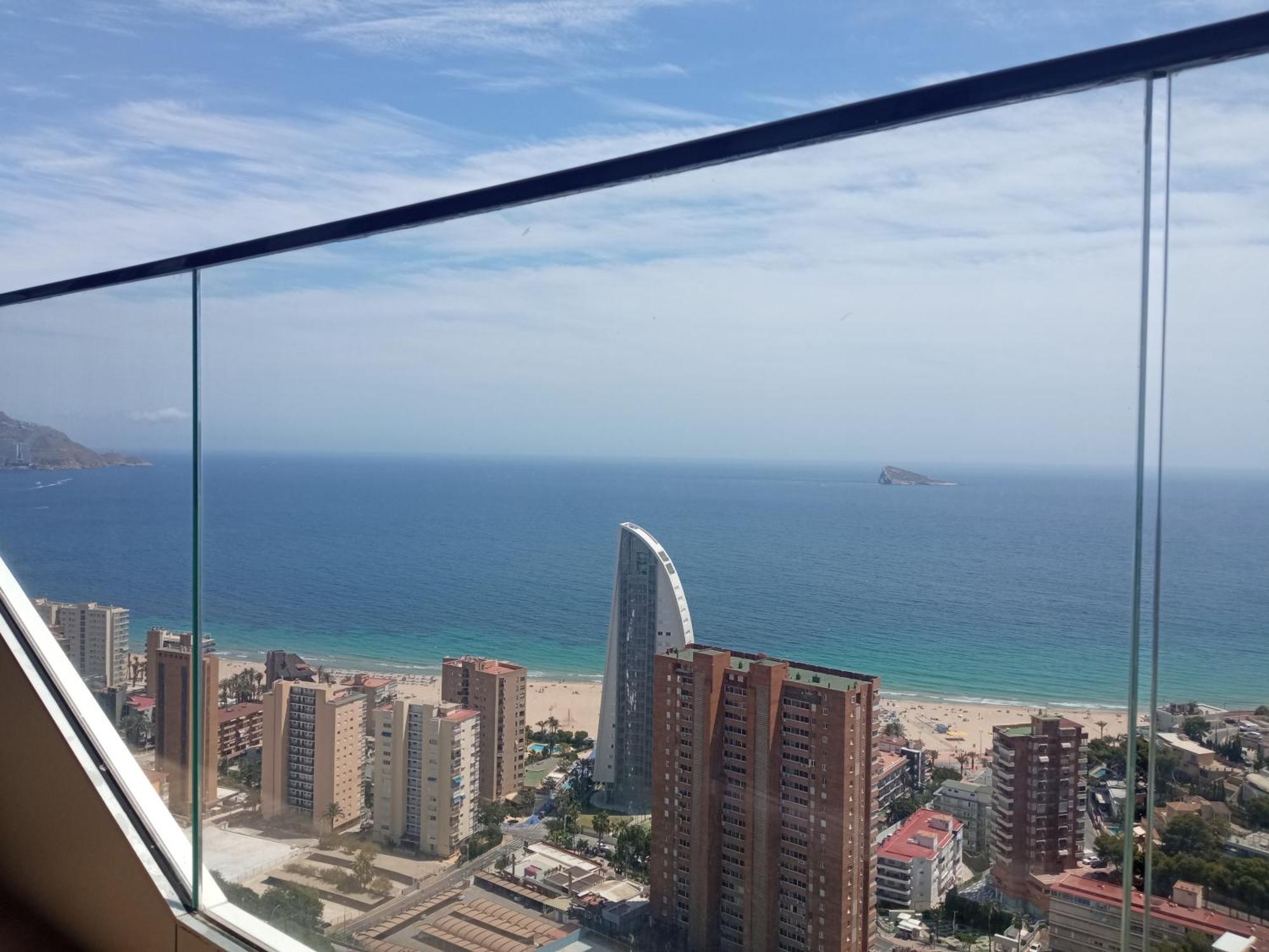 Elio Luxury Beach, Floor 28, Spa & Gym Appartement